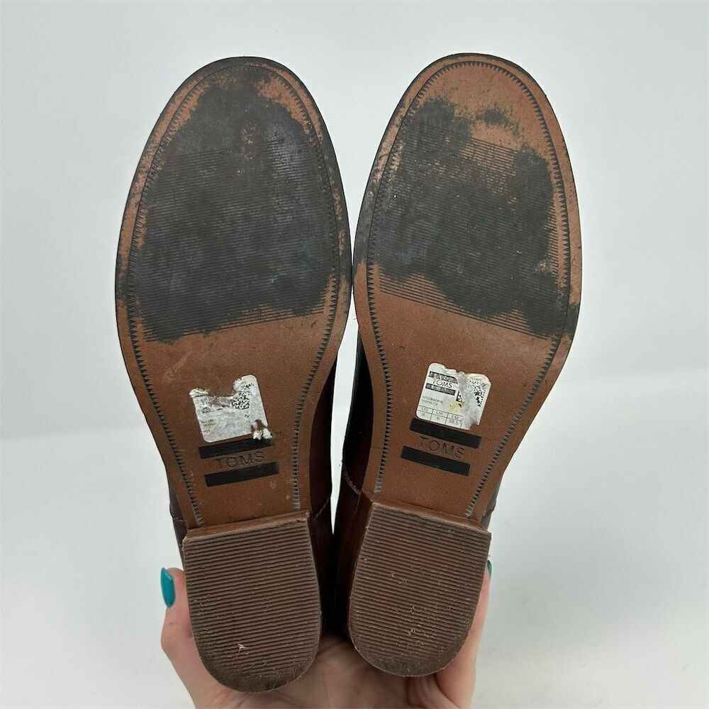 TOMS Leila Burgundy Red Leather Heel Ankle Booties Size 8 Back Zip Tassel - Picture 10 of 12
